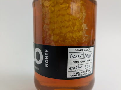 Raw Honey and Comb - Medium Glass Jar - 500g