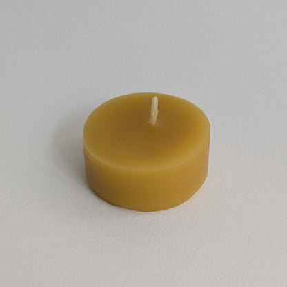 Hand-Poured Beeswax Tea Lights in Linen Calico Bag – Pack of 5